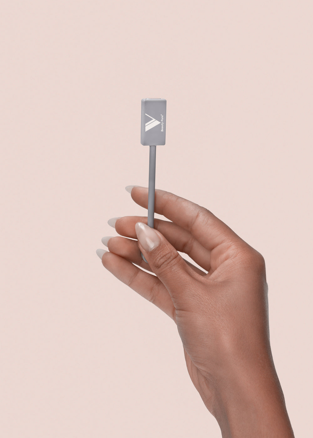 V Magnet